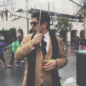 Meet your Posher, Joel